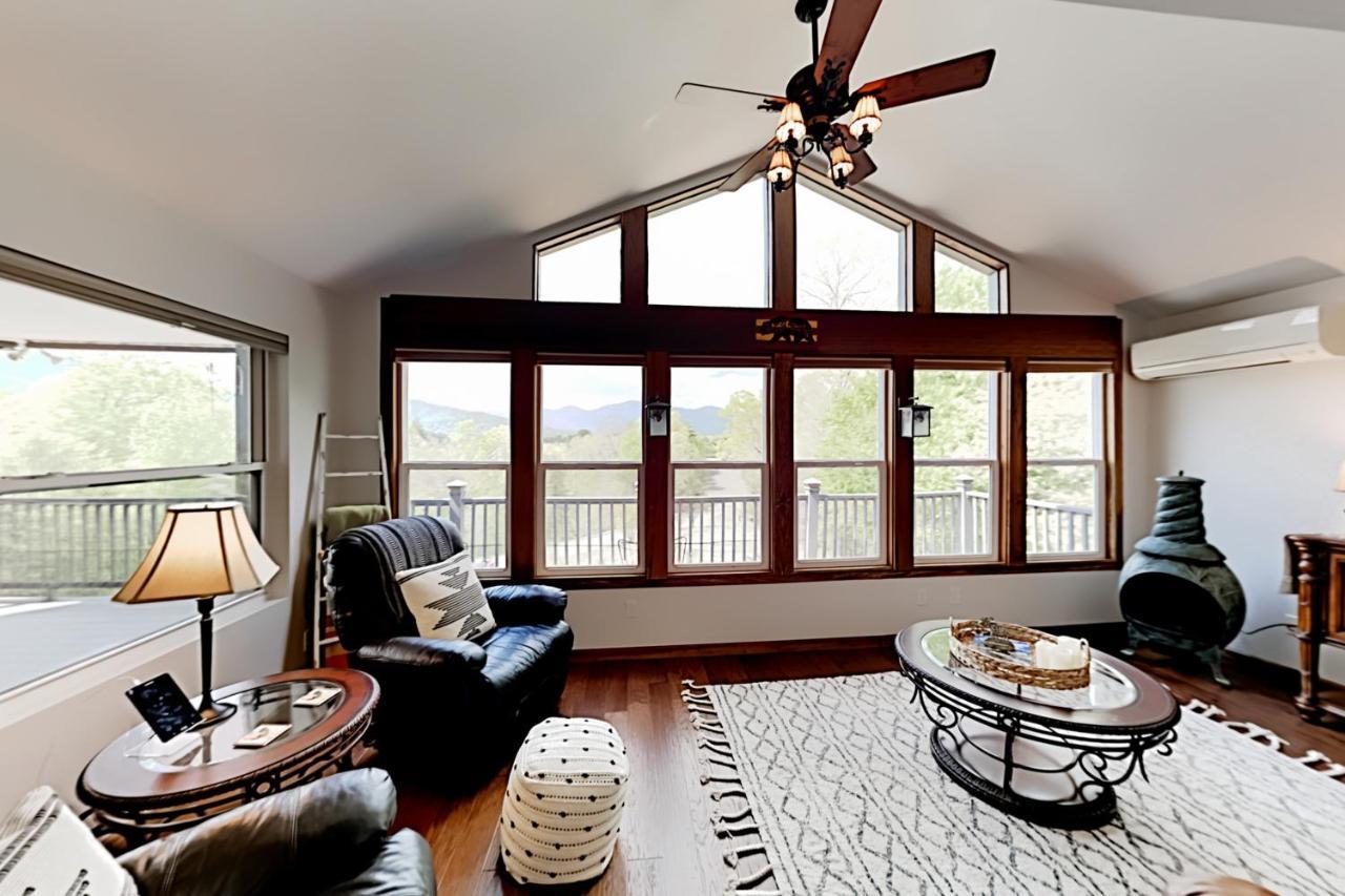 Peaks Oasis Villa Lake Lure Exterior photo